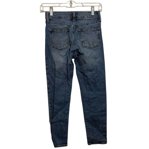 Old Navy Boys Size 10 Light Blue Distressed Tapered Built In Flex Jeans - Picture 2 of 14